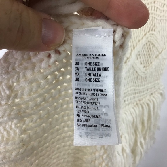 American Eagle Outfitters Chunky Knit Cream Fringed Scarf - Picture 3 of 4